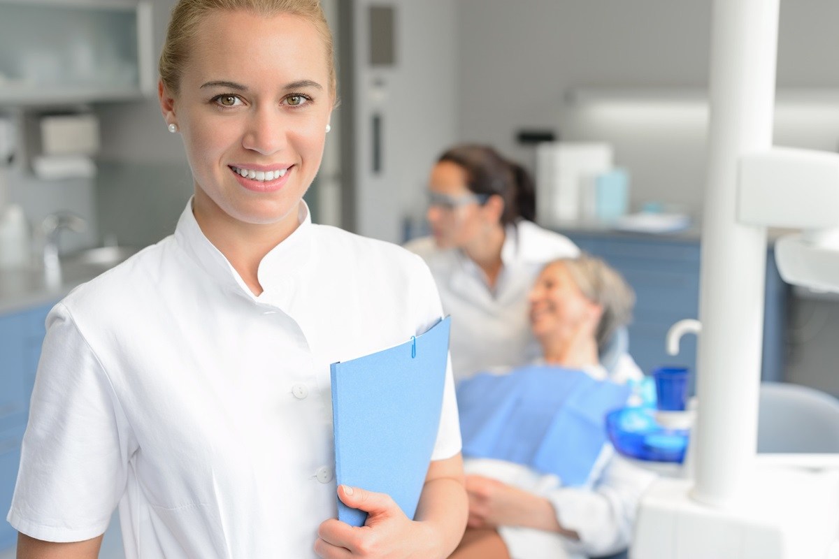 signs and symptoms of gum disease time to visit a periodontist